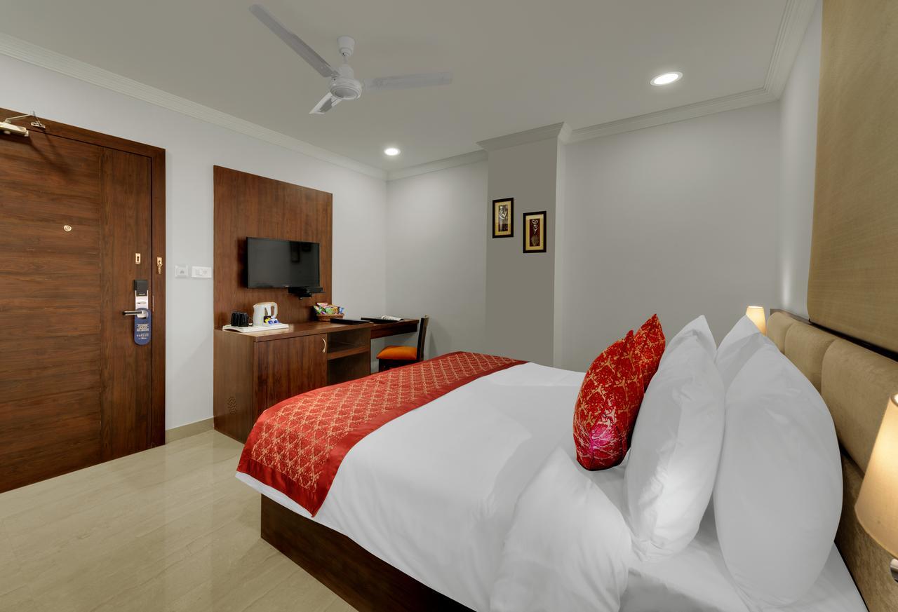 Avins Beacon Hotel - Udaipur Ngoại thất bức ảnh